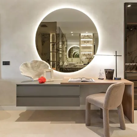 Holiday home Vacation Marbella I The Signature Penthouse, Sea View, Sauna, Private Heated Jacuzzi, Cutting-edge Amenities
