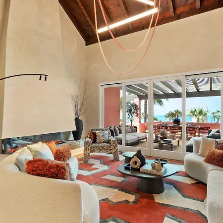 Vacation Marbella I The Signature Penthouse, Sea View, Sauna, Private Heated Jacuzzi, Cutting-edge Amenities Holiday home *