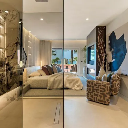Holiday home Vacation Marbella I The Signature Penthouse, Sea View, Sauna, Private Heated Jacuzzi, Cutting-edge Amenities *