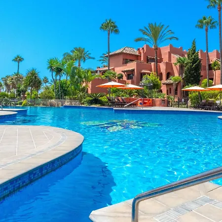 Holiday home Vacation Marbella I The Signature Penthouse, Sea View, Sauna, Private Heated Jacuzzi, Cutting-edge Amenities *